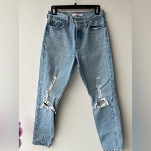 Levi’s Wedgie Size 25